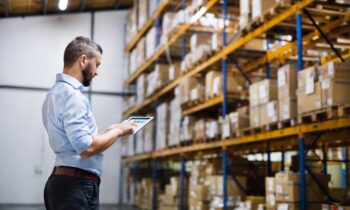 skills needed for warehouse manager in uae